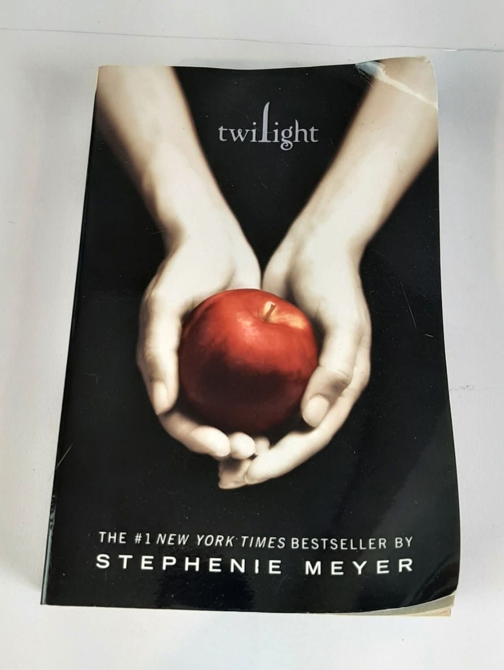 Twilight by Stephenie Meyer paperback novel